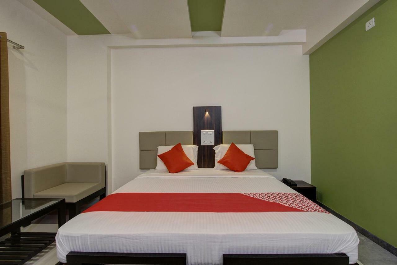 Oyo 39568 Alekha Gateway Otel Sirsi Dış mekan fotoğraf