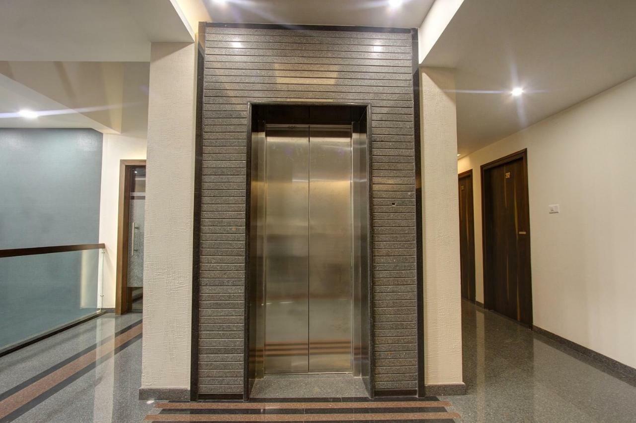Oyo 39568 Alekha Gateway Otel Sirsi Dış mekan fotoğraf